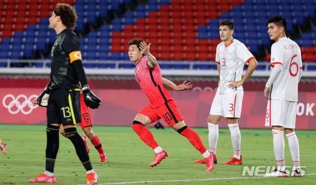 爱游戏官网-韩国队横扫日本队，郑思维关键制胜