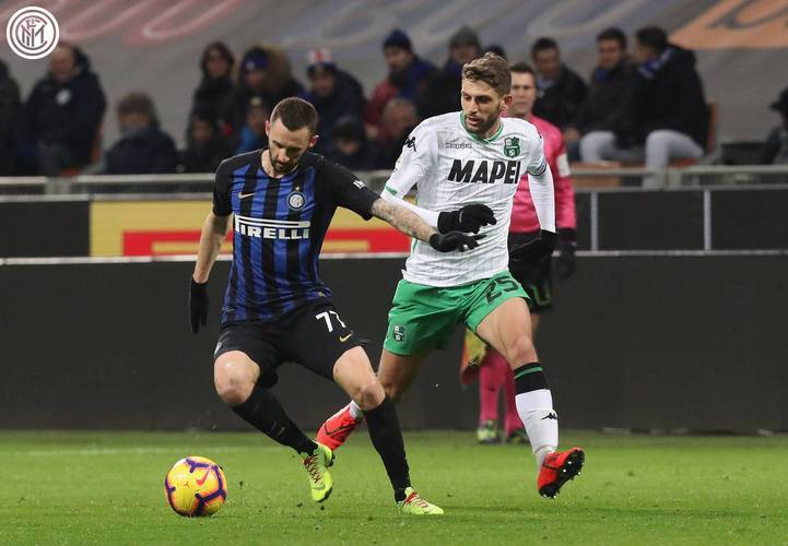 爱游戏官方入口-国际米兰完胜挪威，马丁内利关键制胜